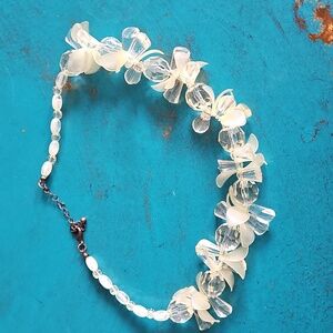 Elegant Light Green Beaded Necklace